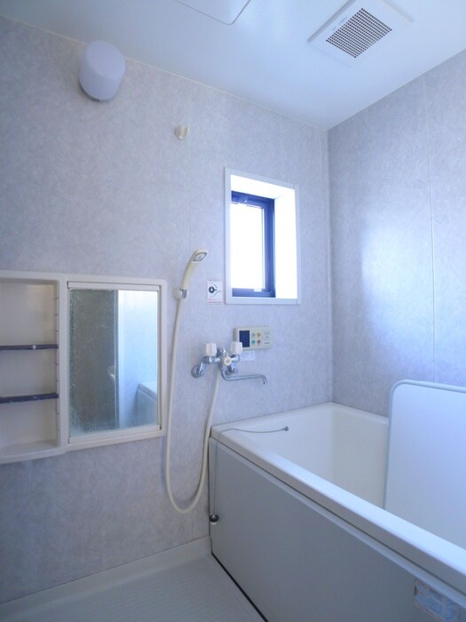 物件内観写真6　(バス／シャワールーム等)