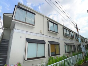 メゾンプリムベ－ル外観写真