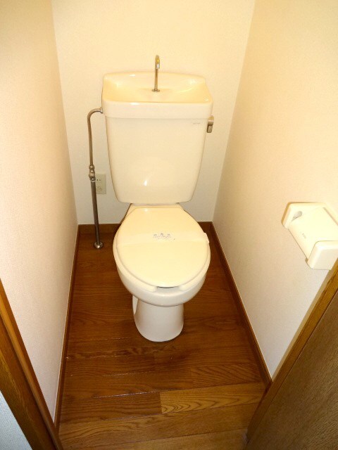 物件内観写真9　(トイレ)