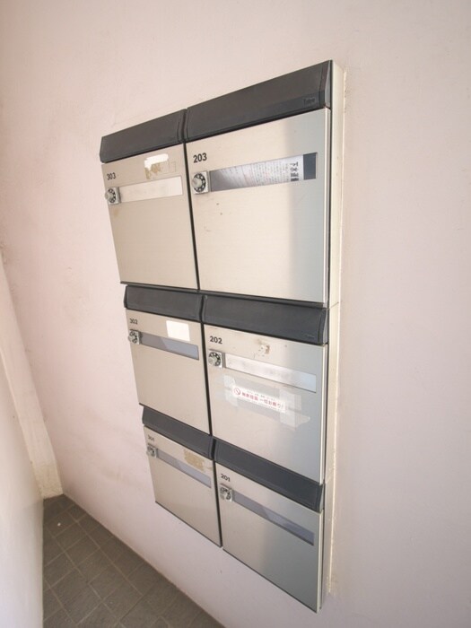 物件外観写真4　(建物設備)