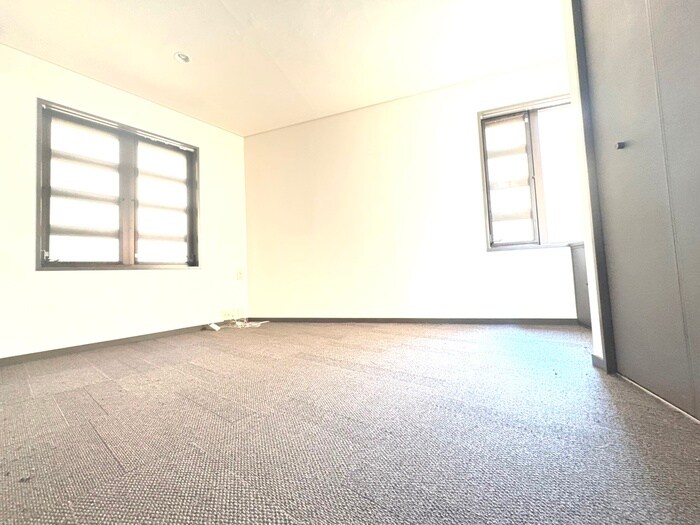 物件内観写真12　(居室)