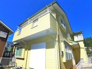國方邸外観写真