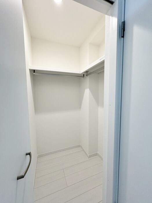 物件内観写真9　(収納)