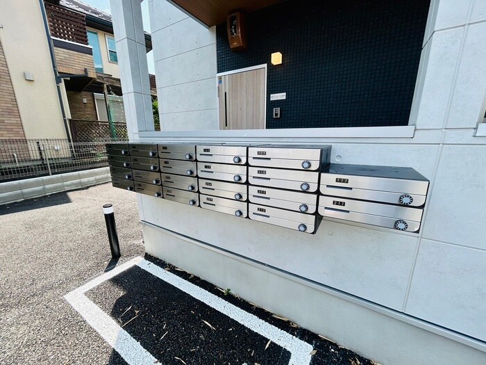 物件外観写真4　(建物設備)