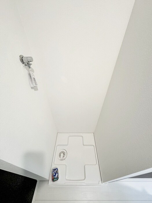 物件内観写真13　(洗濯機置場)