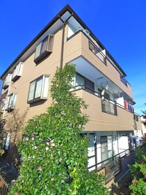 ブランドール郷美の外観写真