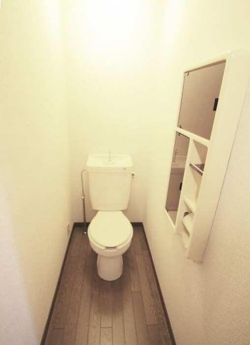 物件内観写真15　(トイレ)