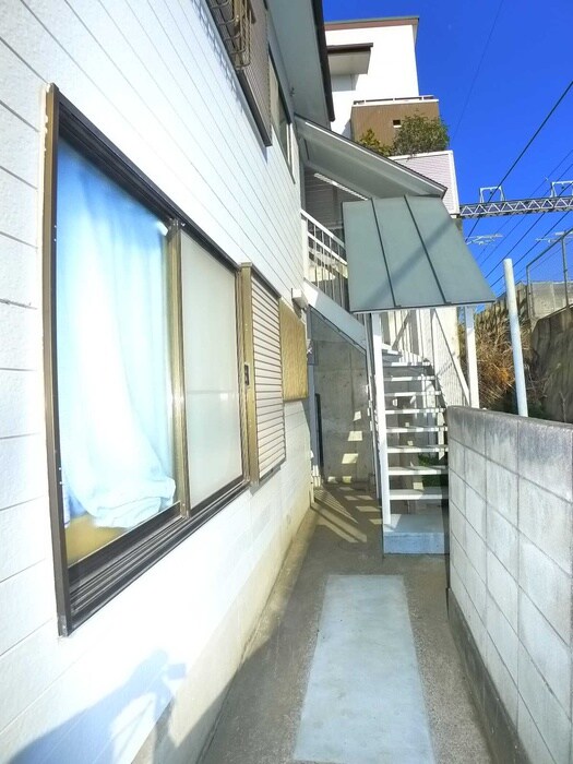 物件外観写真5　(駐輪場)