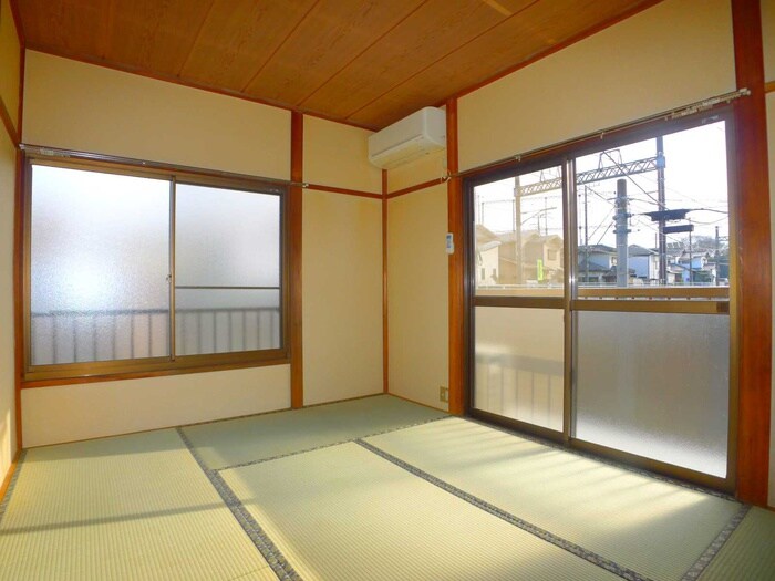 物件内観写真11　(室内からの展望)