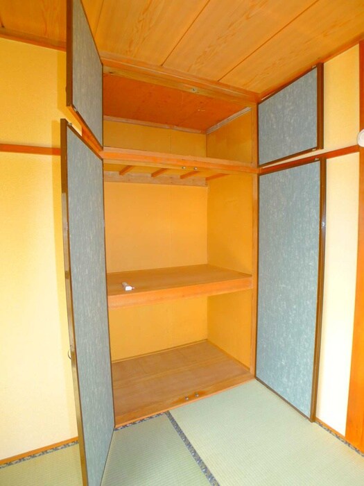 物件内観写真13　(収納)