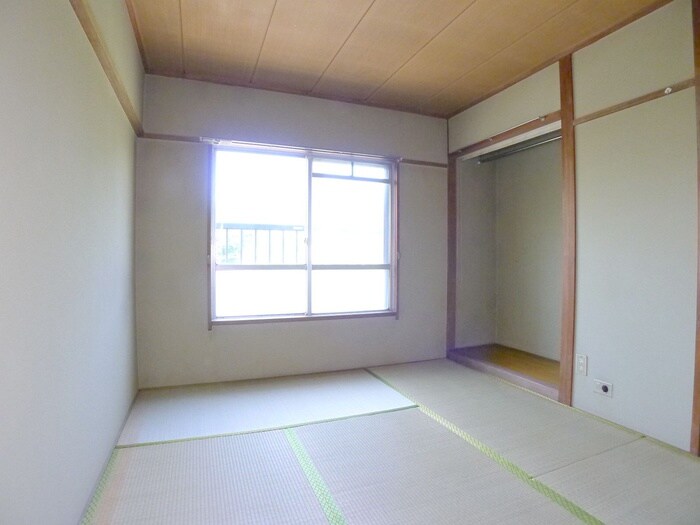 物件内観写真21　(室内からの展望)