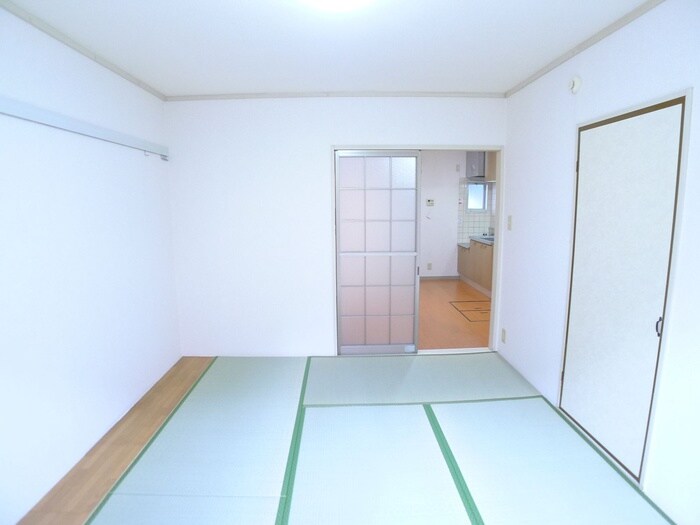 物件内観写真19　(居室)