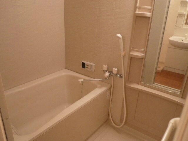物件内観写真10　(バス／シャワールーム等)