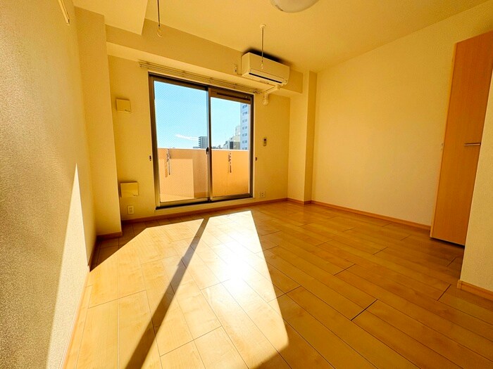 物件内観写真4　(居室)