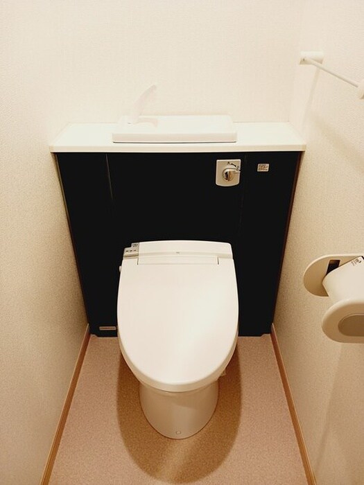 物件内観写真7　(トイレ)