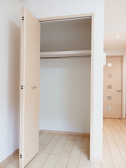 物件内観写真9　(収納)