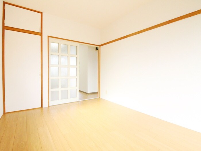 物件内観写真6　(居室)