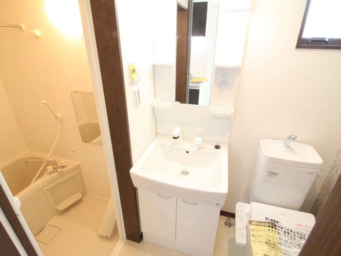 物件内観写真10　(洗面)