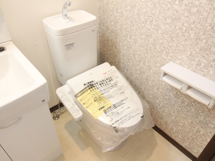 物件内観写真11　(トイレ)