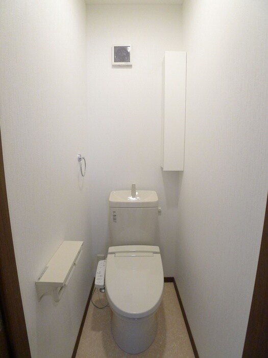 物件内観写真11　(トイレ)