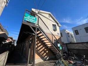 エクセレンス国立外観写真