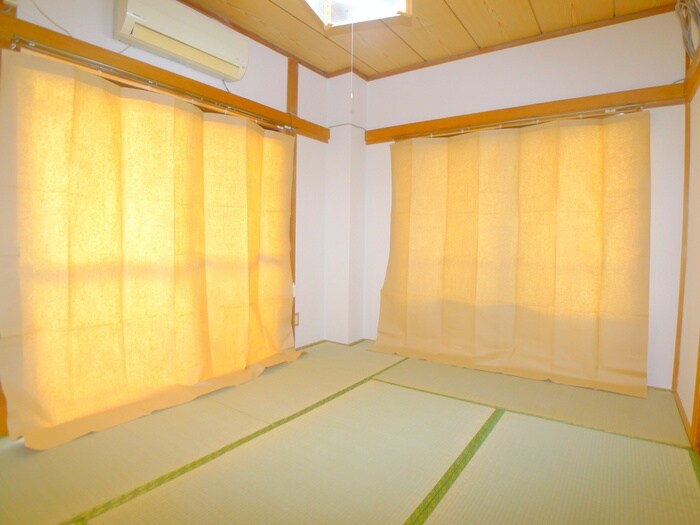 物件内観写真8　(居室)