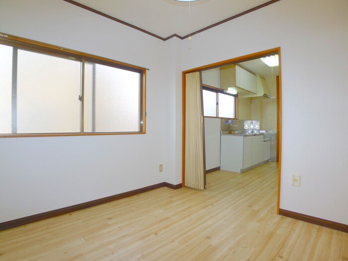 物件内観写真11　(内観写真)