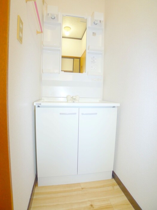 物件内観写真13　(洗面)