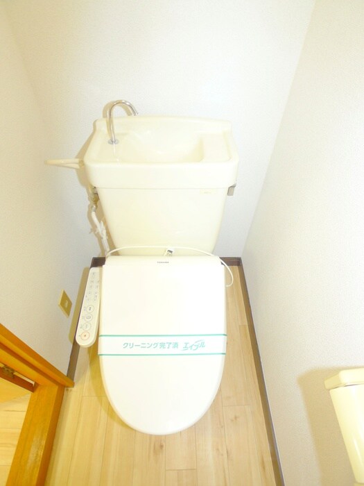 物件内観写真17　(トイレ)