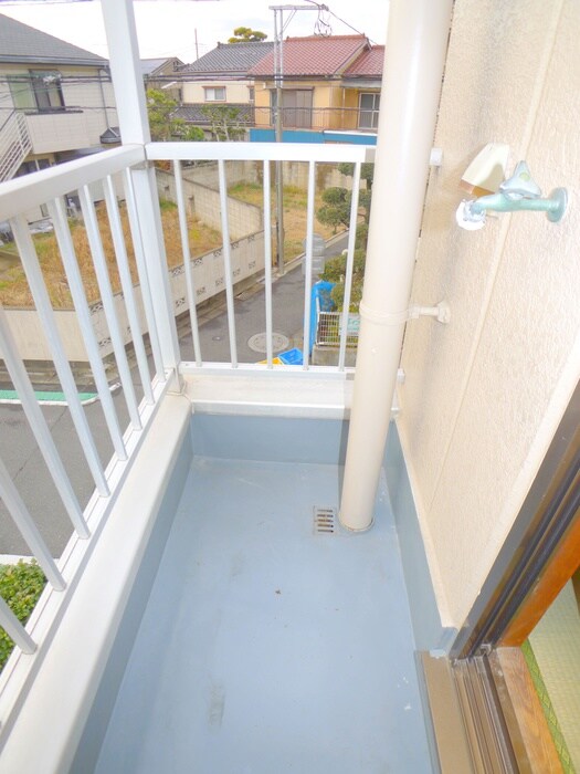 物件内観写真18　(洗濯機置場)