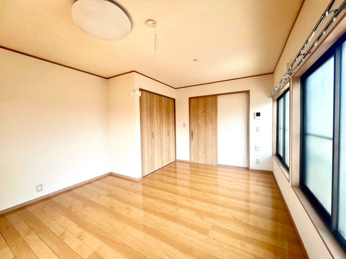 物件内観写真10　(居室)