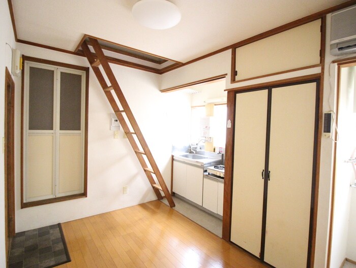 物件内観写真6　(居室)