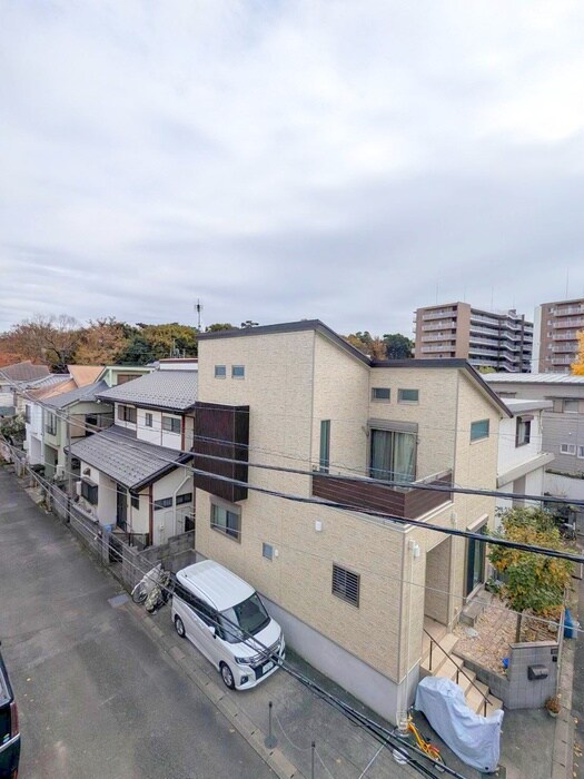 物件内観写真18　(室内からの展望)