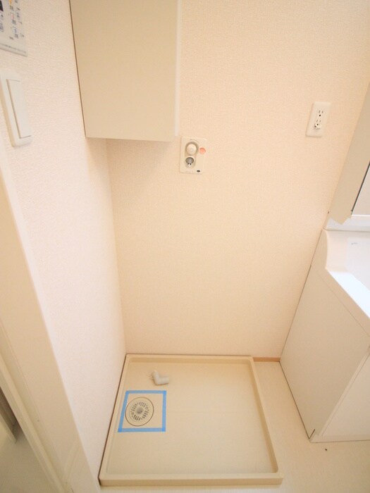 物件内観写真19　(洗濯機置場)