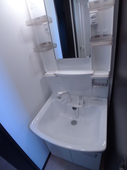 物件内観写真9　(洗面)