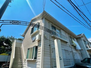 シャルマン鎌倉外観写真
