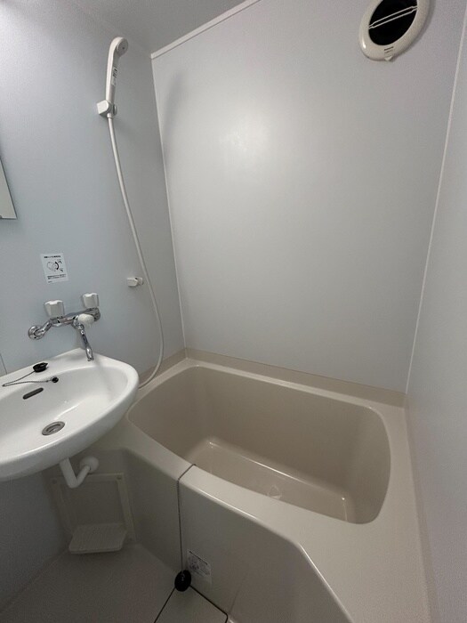 物件内観写真10　(バス／シャワールーム等)