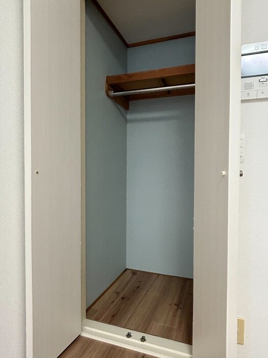 物件内観写真12　(収納)