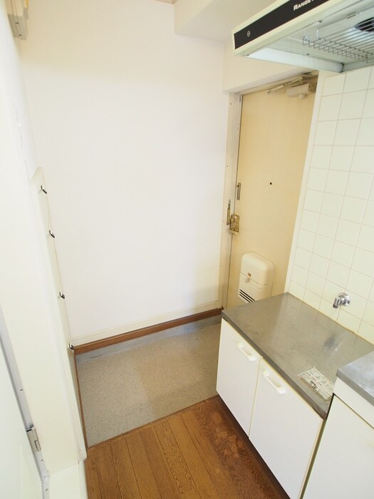 物件内観写真15　(玄関)