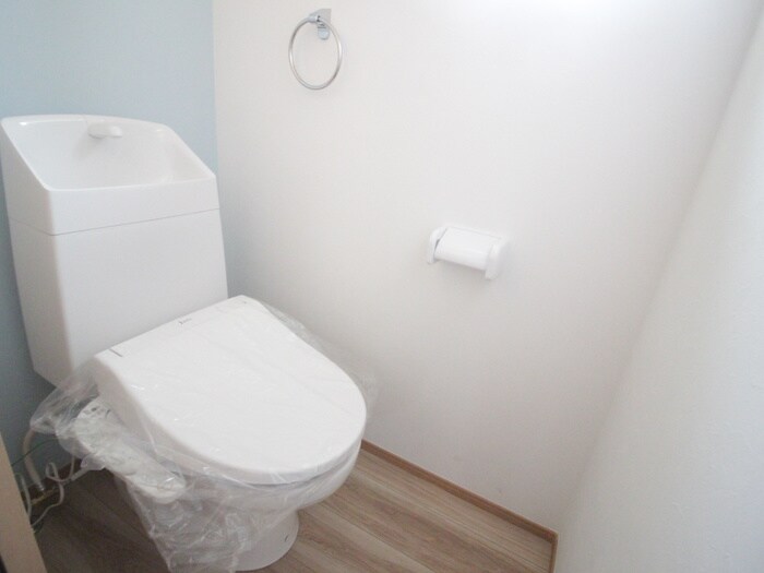 物件内観写真11　(トイレ)