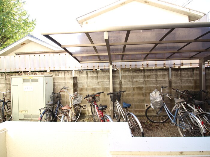 物件内観写真21　(室内からの展望)