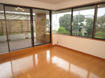 物件内観写真3　(居室)