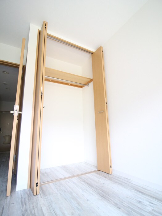 物件内観写真15　(収納)