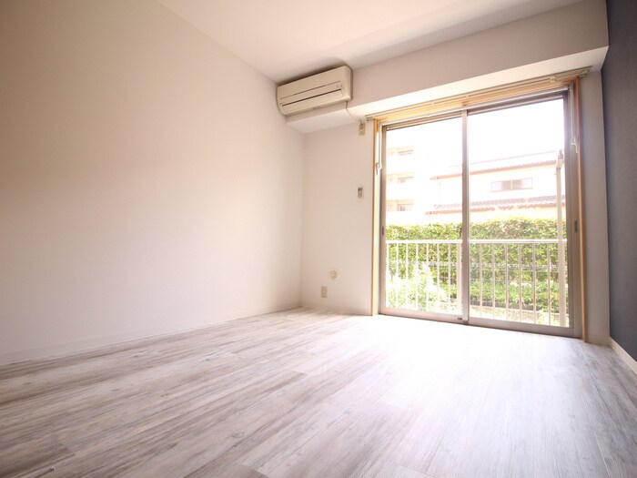 物件内観写真17　(居室)