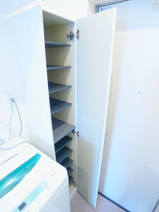 物件内観写真16　(靴箱)