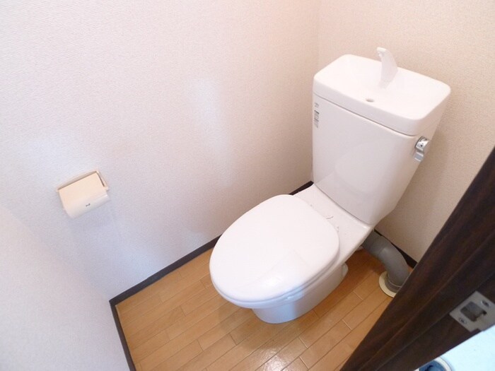 物件内観写真15　(トイレ)