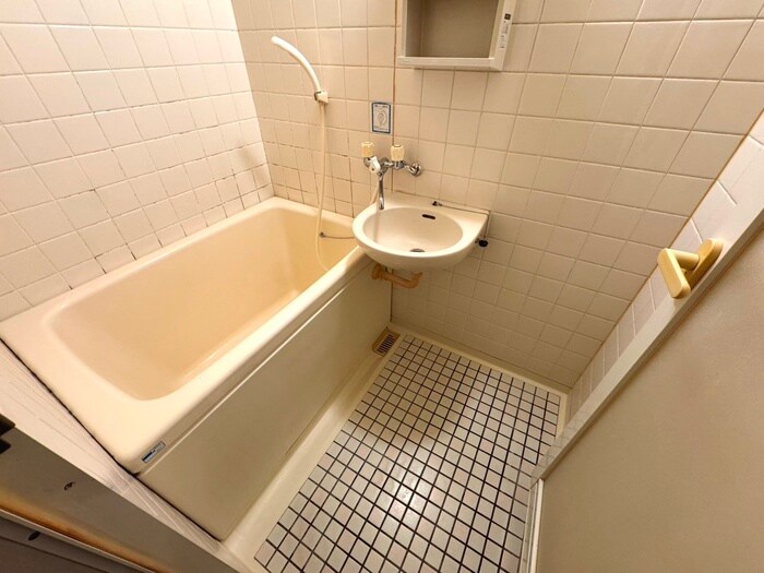 物件内観写真8　(バス／シャワールーム等)