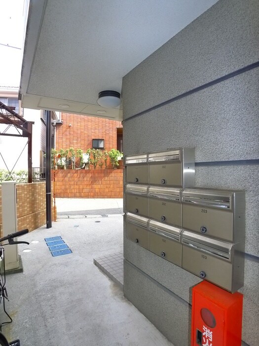 物件外観写真6　(建物設備)