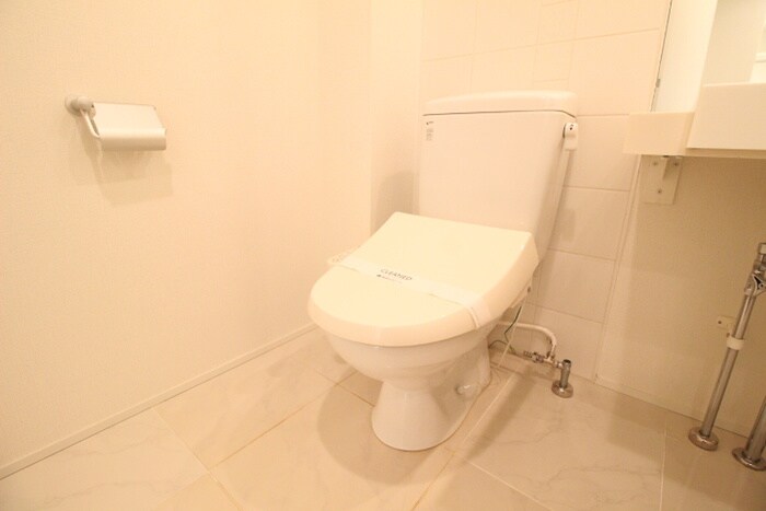 物件内観写真13　(トイレ)