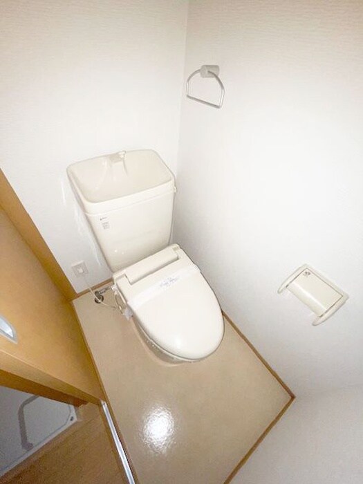 物件内観写真11　(トイレ)